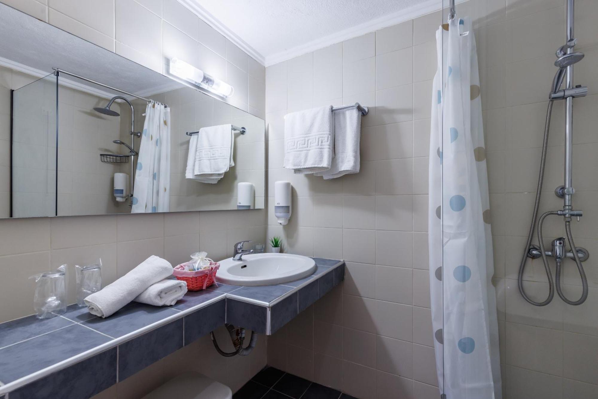 Dionyssos Hotel Skopelos Town Exterior photo